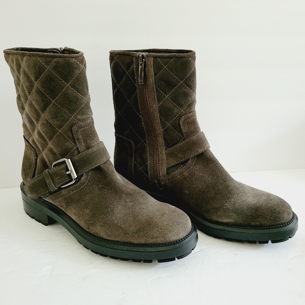 NEW Aquatalia Leva Quilted Suede Ankle Bootie Size 7